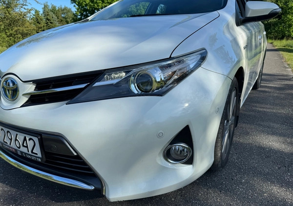 Toyota Auris cena 43999 przebieg: 161000, rok produkcji 2013 z Nowe Miasto Lubawskie małe 667